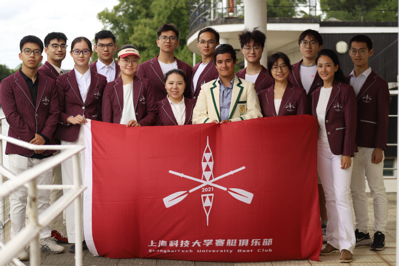 从向阳河到泰晤士，上科大学生赛艇队赴牛津大学交流